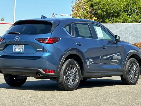 Used 2019 MAZDA CX-5 Touring image 2