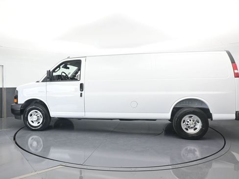New 2025 Chevrolet Express 3500 Extended w/ Driver Convenience Package image 3