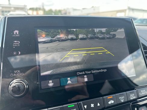Used 2023 Honda Odyssey EX-L image 21