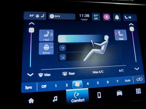 Used 2023 Jeep Grand Cherokee Altitude image 23