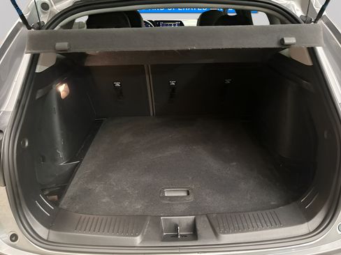 Used 2024 Chevrolet Trax ACTIV w/ Sunroof Package FWD image 12