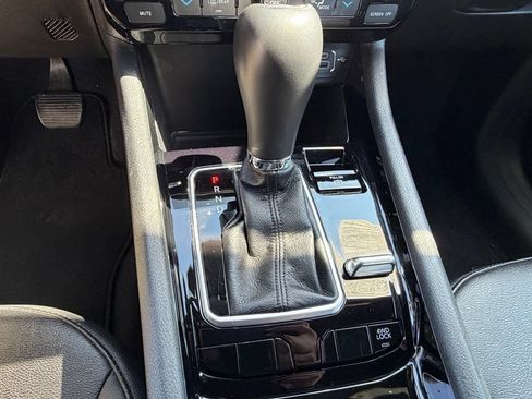 Certified 2025 Jeep Compass Limited AWD/4WD image 27
