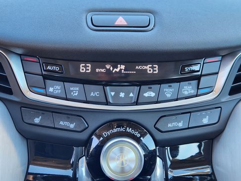 Certified 2025 Acura TLX w/ Technology Package image 22