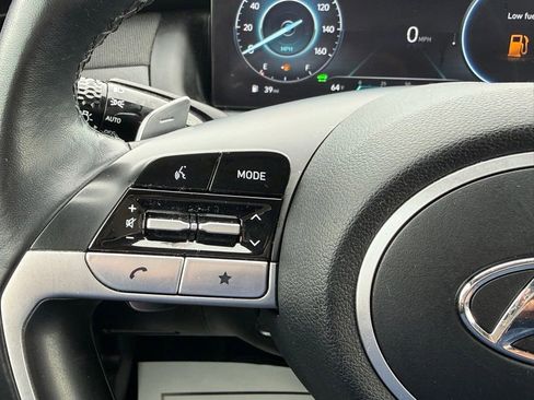 Used 2024 Hyundai Tucson Limited image 16