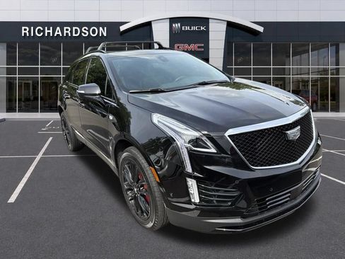 Used 2026 Cadillac XT5 Sportv w/ LPO, Onyx Lite Package AWD/4WD image 13