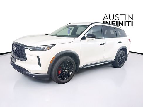 Certified 2024 INFINITI QX60 Luxe w/ Cargo Package image 4