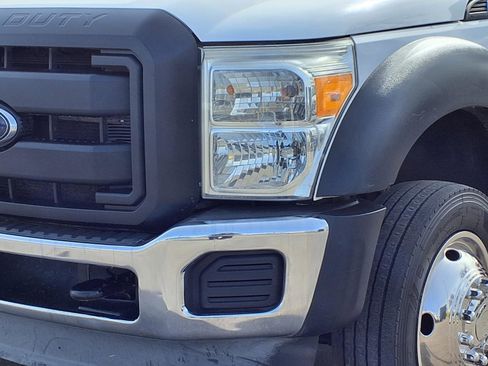 Used 2013 Ford F550 4x4 Regular Cab Super Duty image 24