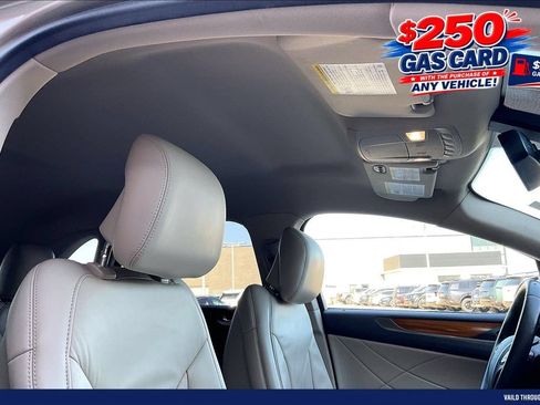 Used 2017 Lincoln MKC Select w/ Select Plus Package AWD/4WD image 22
