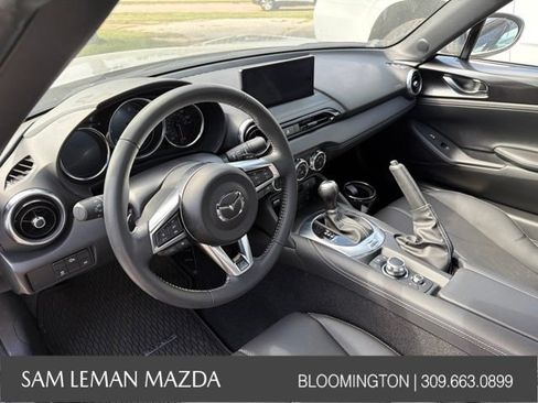 Used 2025 MAZDA MX-5 Miata RF Grand Touring w/ Weather Package RWD image 15