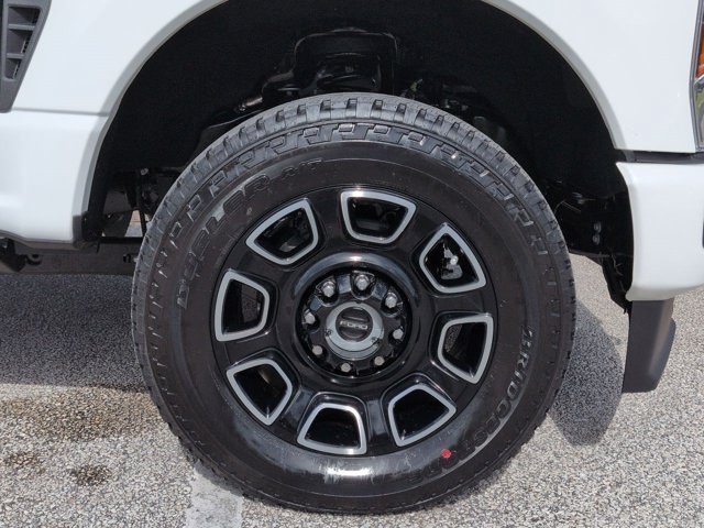 New 2026 Ford F250 Platinum AWD/4WD image 11
