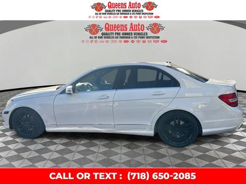 Used 2013 Mercedes-Benz C 300 Sport w/ Multimedia Pkg image 3