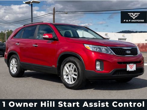 Used 2015 Kia Sorento LX image 1