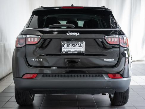 Certified 2022 Jeep Compass Latitude AWD/4WD image 5