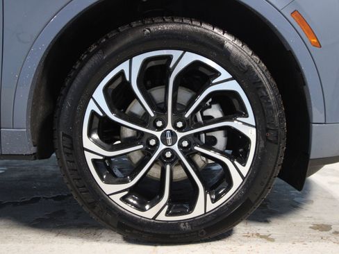 New 2026 Lincoln Nautilus Reserve image 39