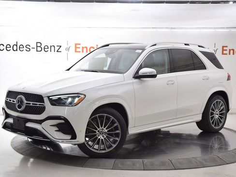 New 2026 Mercedes-Benz GLE 450e 4MATIC image 2