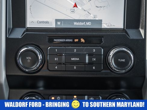 Used 2020 Ford F150 Lariat image 27