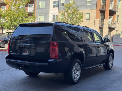 Used 2008 GMC Yukon XL SLT image 7