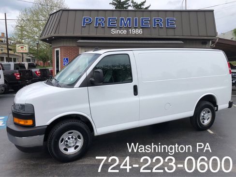 Used 2021 Chevrolet Express 2500 w/ Driver Convenience Package RWD image 1