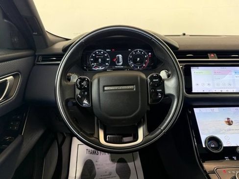 Used 2018 Land Rover Range Rover Velar R-Dynamic SE AWD/4WD image 27