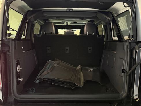 Used 2025 Ford Bronco Badlands image 46