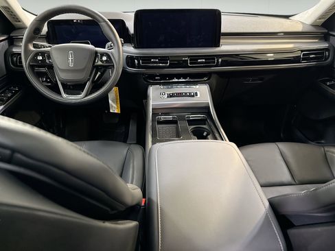 New 2026 Lincoln Aviator 2WD image 23