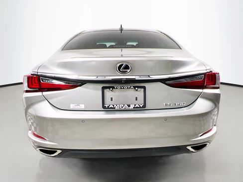 Used 2021 Lexus ES 350 w/ Premium Package FWD image 6