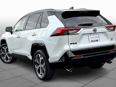 Certified 2025 Toyota RAV4 XSE image 11