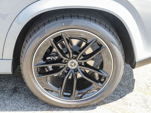 New 2026 Mercedes-Benz GLE 580 4MATIC image 11