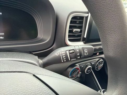 New 2026 Hyundai Venue SE FWD image 21