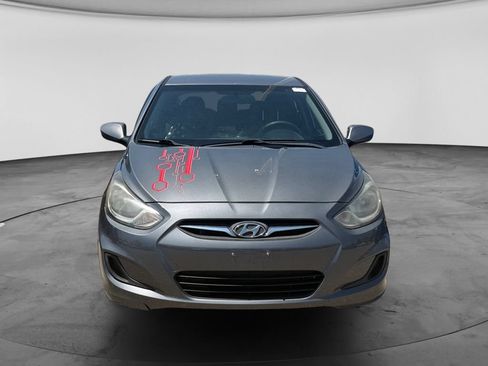 Used 2014 Hyundai Accent GS FWD image 3