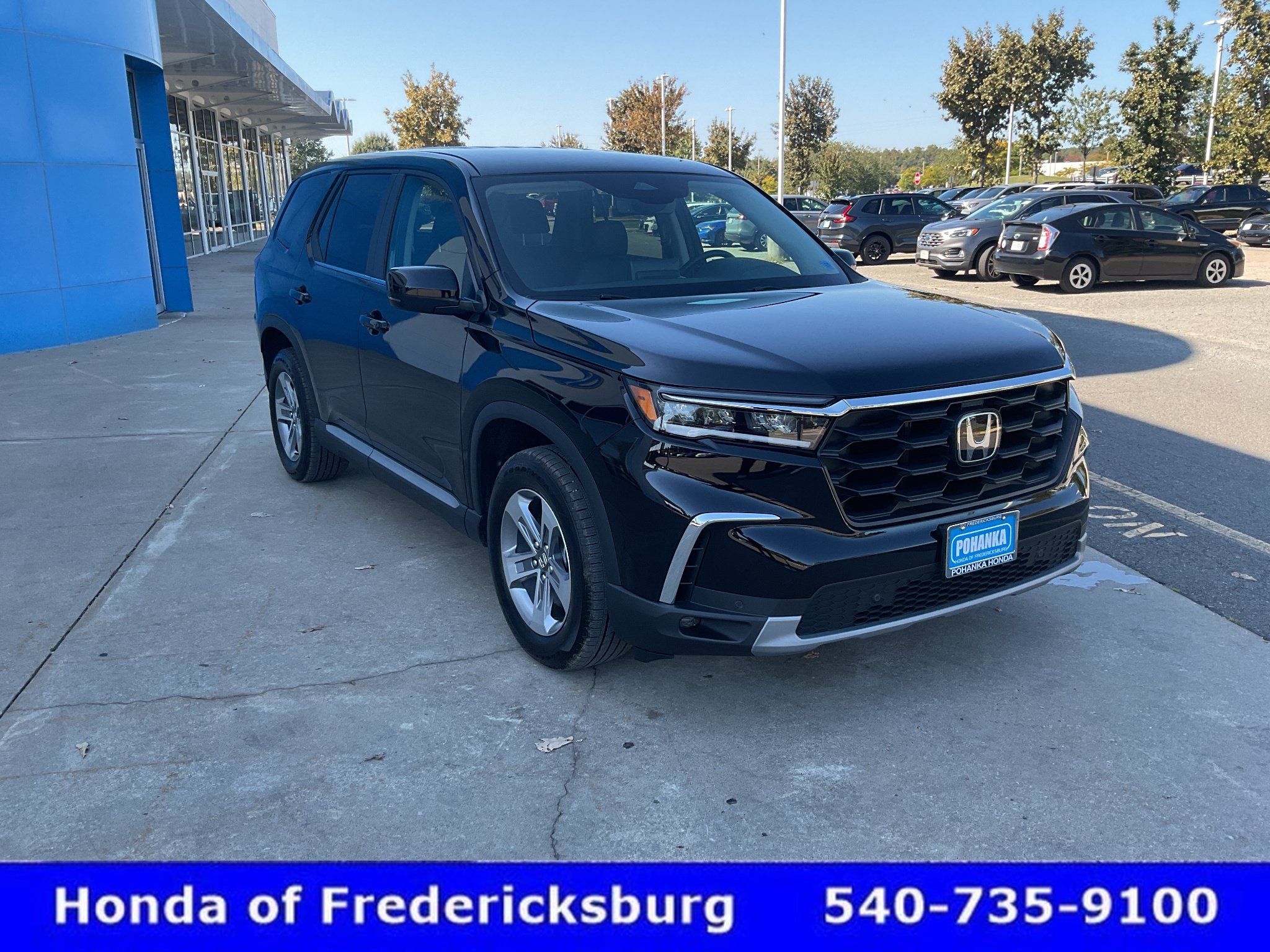Used 2025 Honda Pilot EX-L image 7