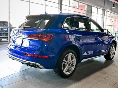 Used 2024 Audi Q5 e Premium Plus AWD/4WD image 5