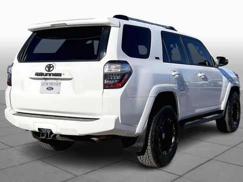 Used 2019 Toyota 4Runner SR5 Premium image 12
