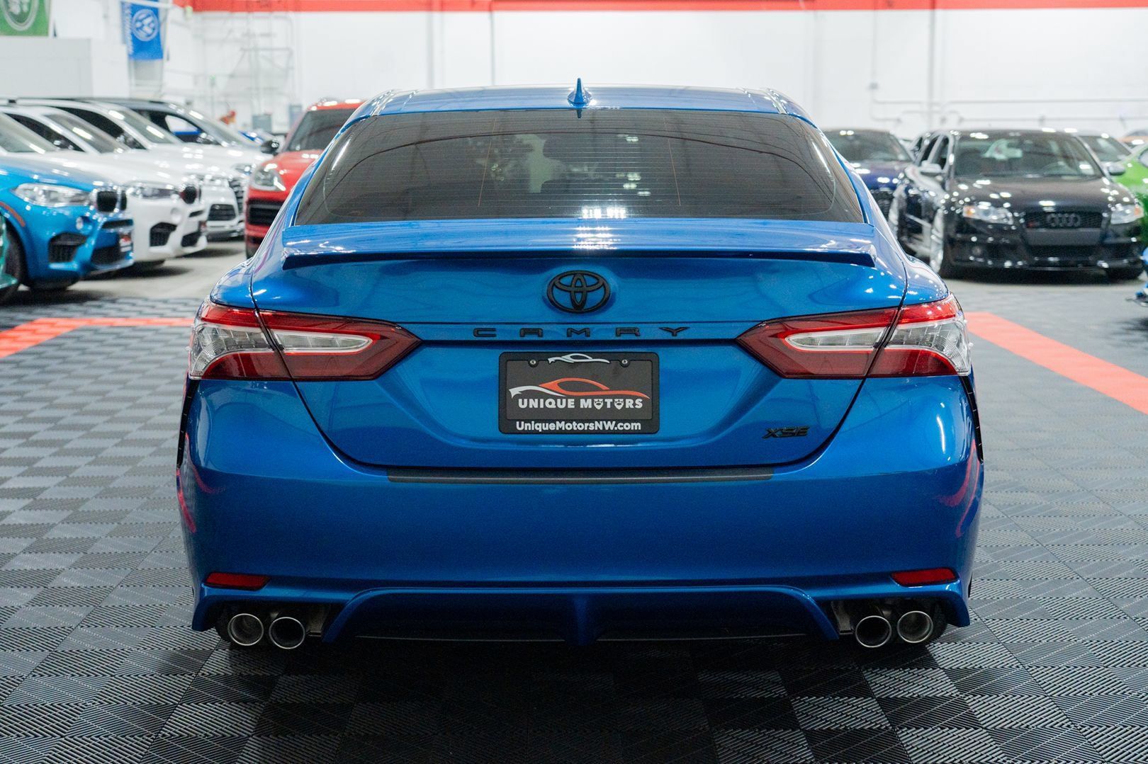 Used 2020 Toyota Camry XSE w/ Navigation Package FWD image 5