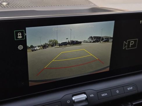 Used 2026 Kia K4 FWD image 19