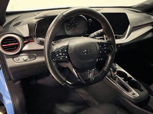 Used 2024 Chevrolet Trax RS w/ Driver Confidence Package image 19