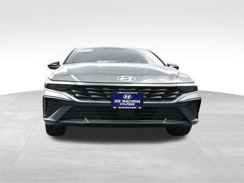 New 2026 Hyundai Elantra SEL Sport image 31