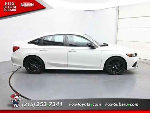 Used 2022 Honda Civic Sport image 17