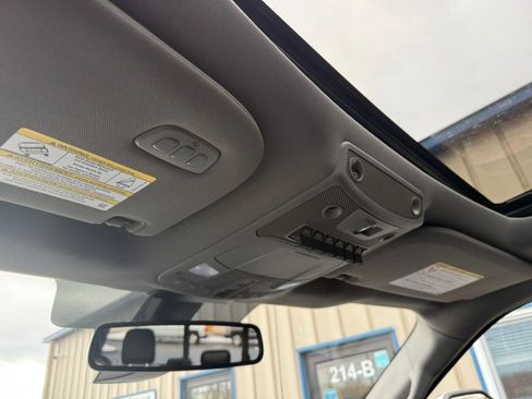 Used 2019 Ford F350 Lariat w/ Lariat Ultimate Package image 17