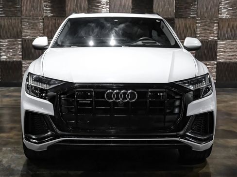 Used 2019 Audi Q8 Prestige w/ Year 1 Package AWD/4WD image 6