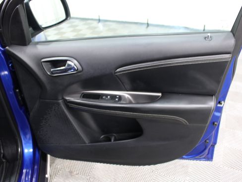 Used 2015 Dodge Journey Crossroad w/ Flexible Seating Group AWD/4WD image 24