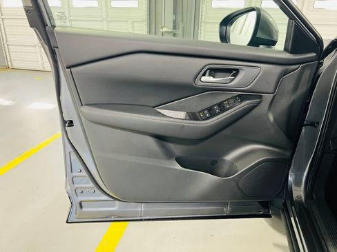 New 2026 Nissan Rogue SV FWD image 20