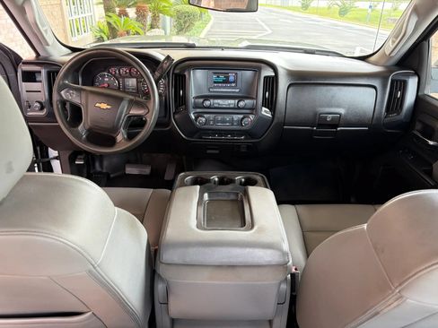 Used 2017 Chevrolet Silverado 2500 W/T RWD image 23