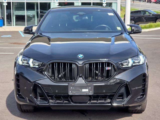 Used 2024 BMW X6 M60i AWD/4WD image 2