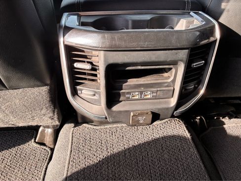 Used 2022 RAM 3500 Laramie w/ Night Edition image 16