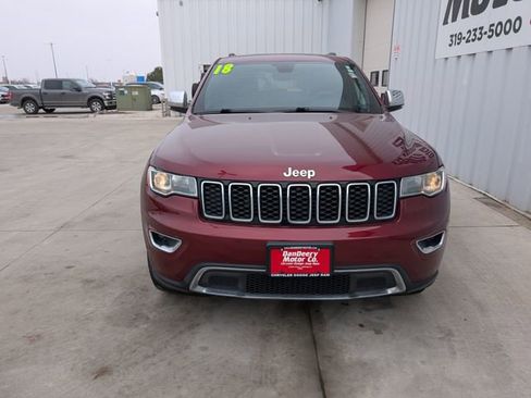 Used 2018 Jeep Grand Cherokee Limited image 38