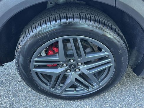 Certified 2025 Ford Explorer ST w/ Sun And Sound Package image 30