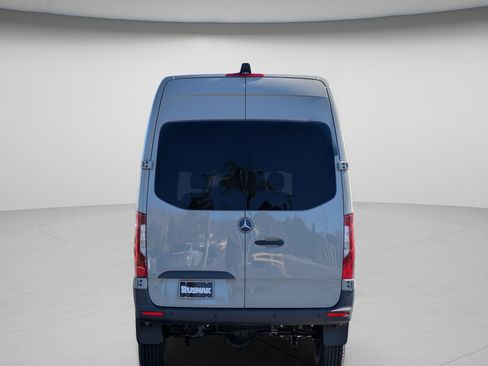 New 2025 Mercedes-Benz Sprinter 2500 image 3