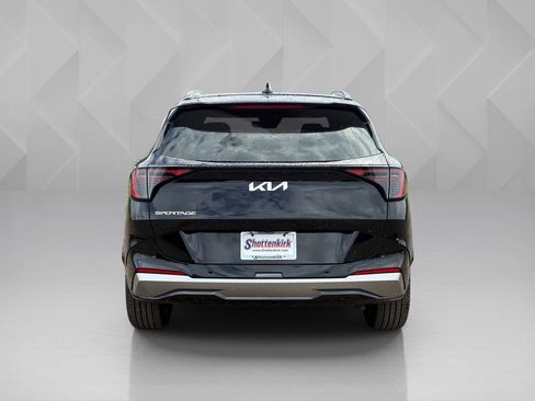 New 2026 Kia Sportage LX image 6