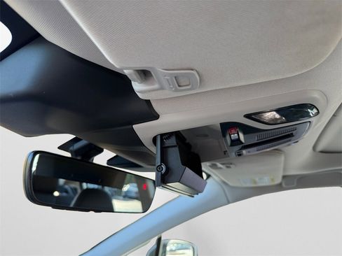 Used 2023 Subaru Legacy Limited image 27